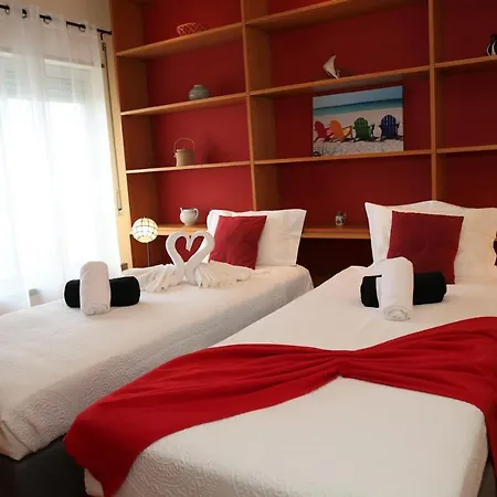Oceanus Apartment *